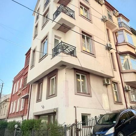 Hotel Vake Tbilisi Buitenkant foto