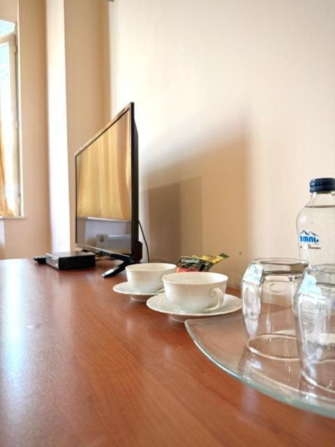Hotel Vake Tbilisi Buitenkant foto